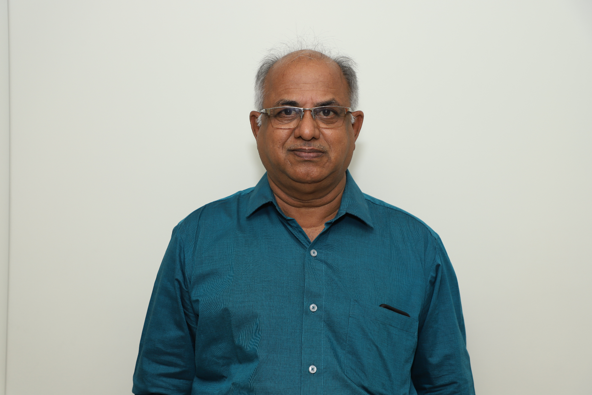 Mr Suhas Vaidya